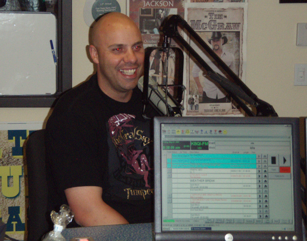 Pascucci Laughing.jpg